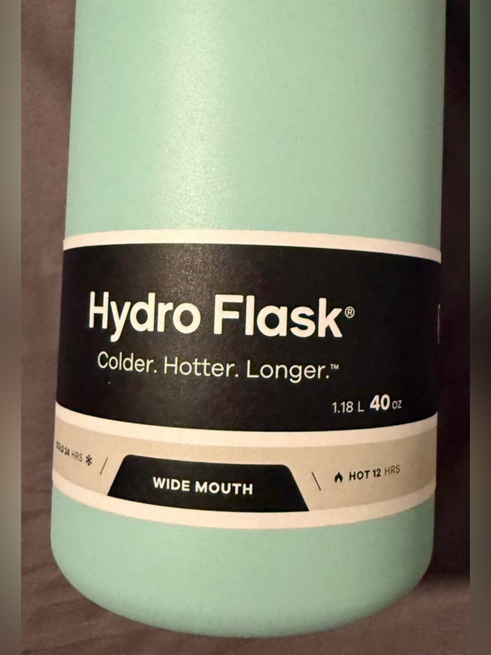 Hydro Flask 40 oz Wide Mouth Chug Water Bottle - Mint. NWT